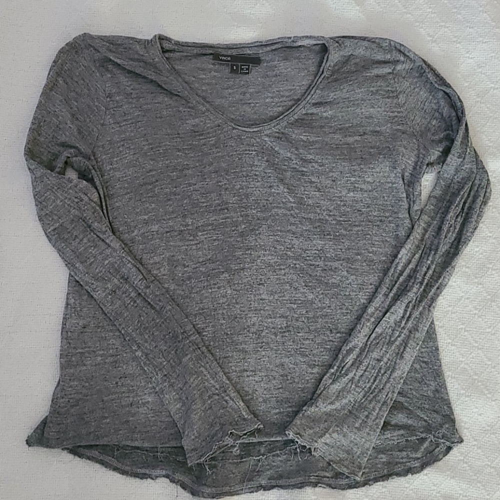 Vince. Long sleeve shirt.